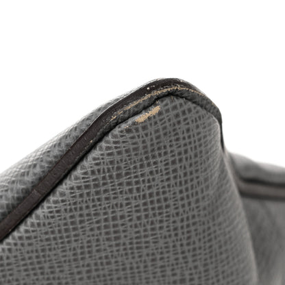 Louis Vuitton Taiga Sasha Messenger Glacier 12 of 14