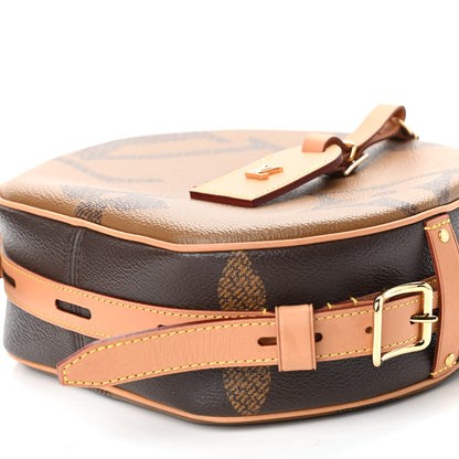 Louis Vuitton Reverse Monogram Giant Boite Chapeau Souple 9 of 9