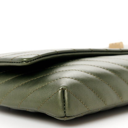 Chanel Metallic Aged Calfskin Chevron Quilted Reissue 2.55 Clutch Green 10 of 11