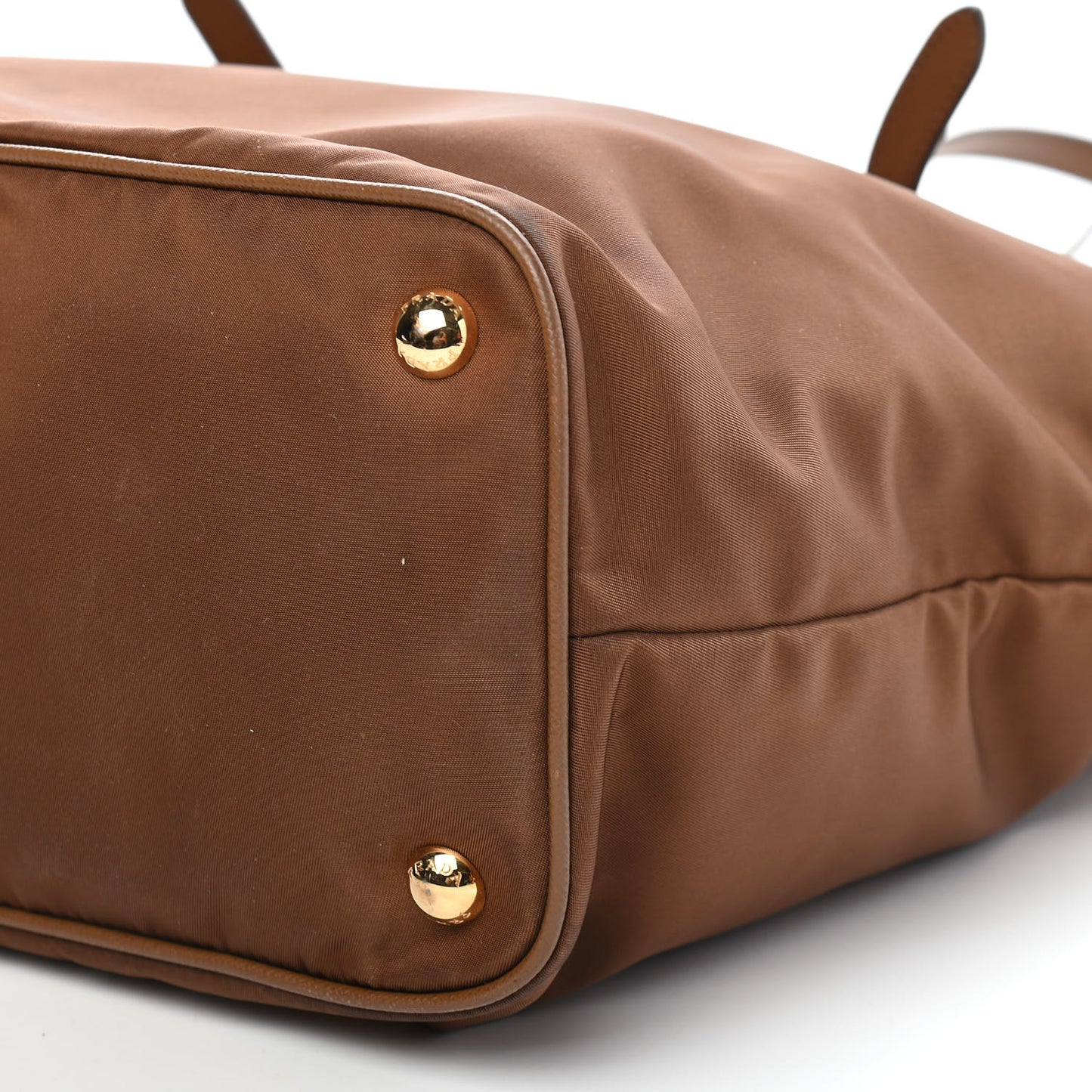 Tessuto Nylon Saffiano Shopping Tote Corinto