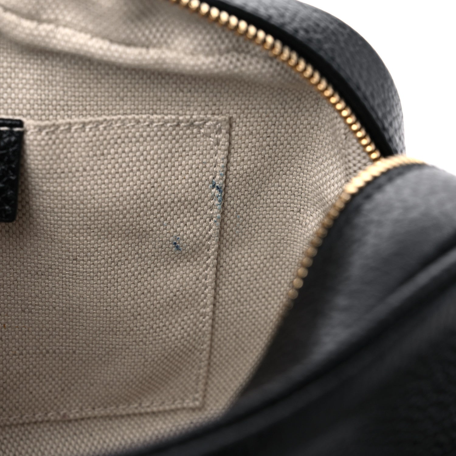 Gucci Pebbled Calfskin Small Soho Disco Bag Black 10 of 11