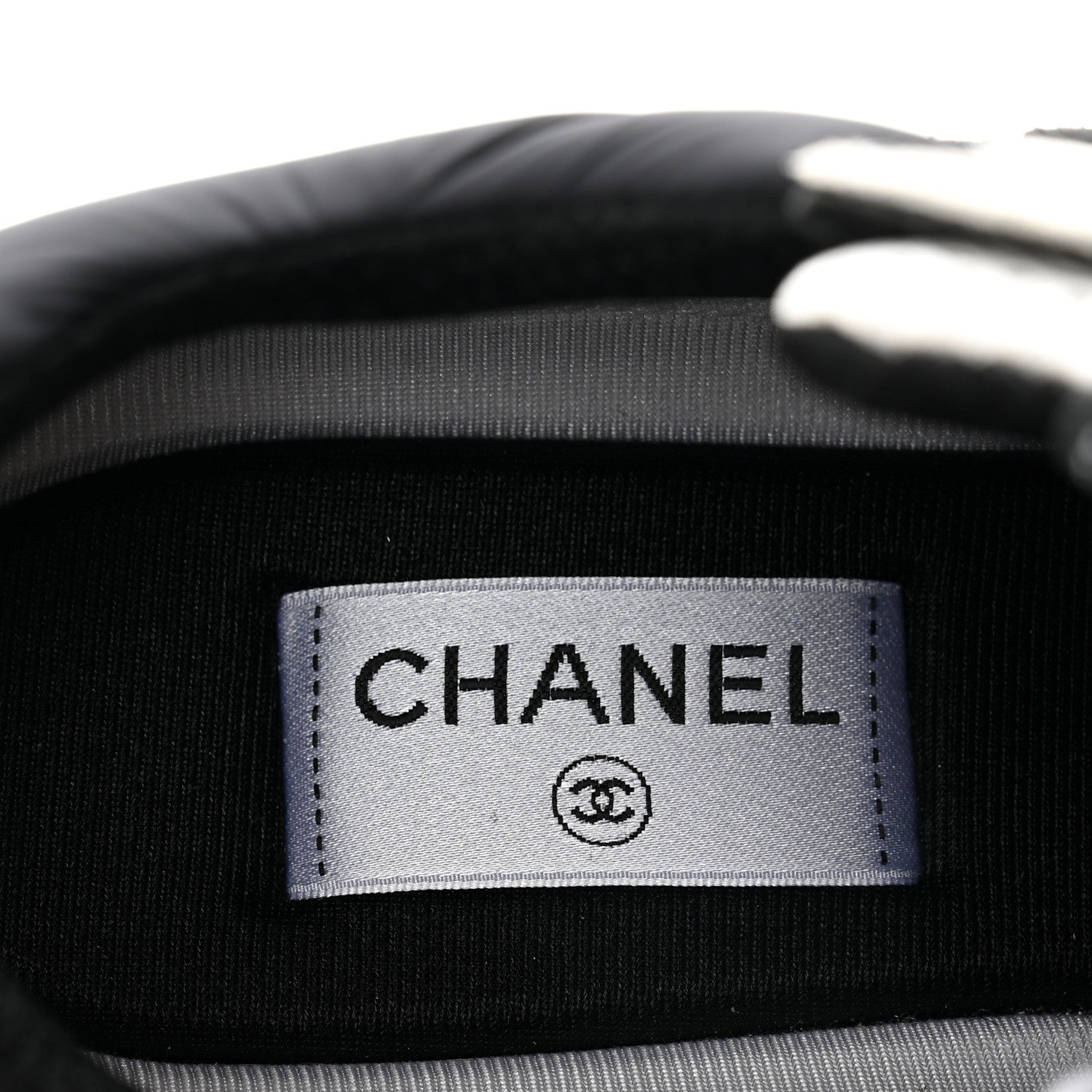 Chanel Mesh Suede Calfskin Grained Calfskin Womens CC Sneakers 41 White Black 6 of 7