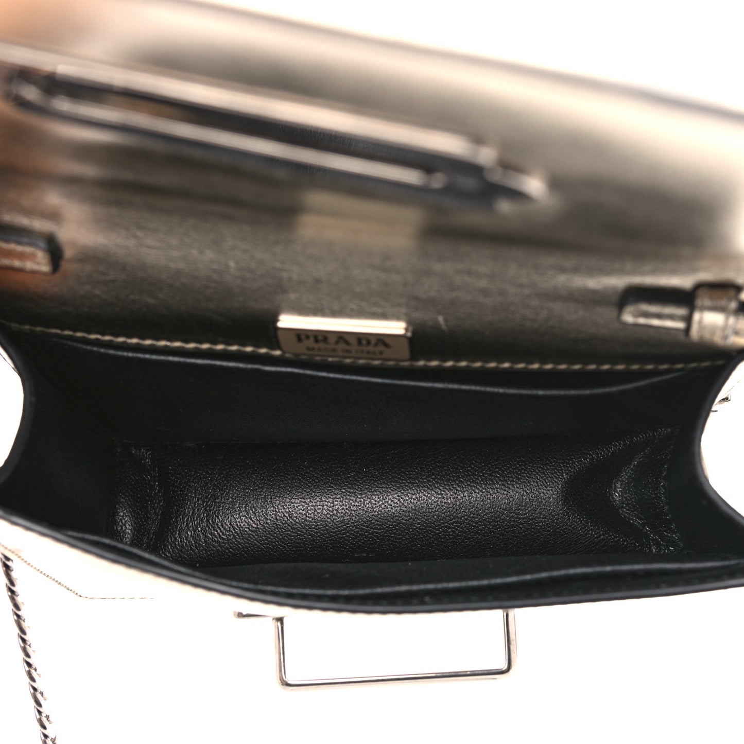 Metallic City Calf Saffiano Cahier Bag Pirite Black