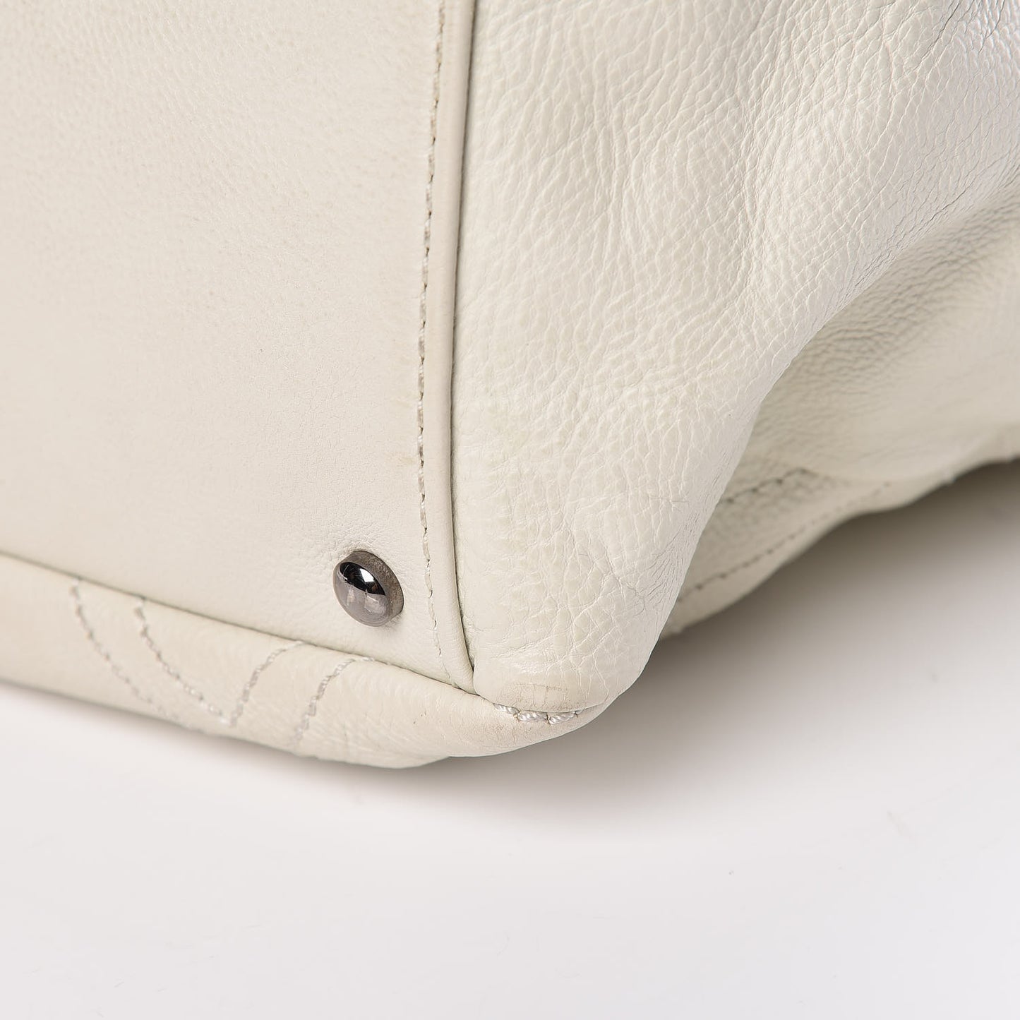 Calfskin Large Diamond Stitch Tote White