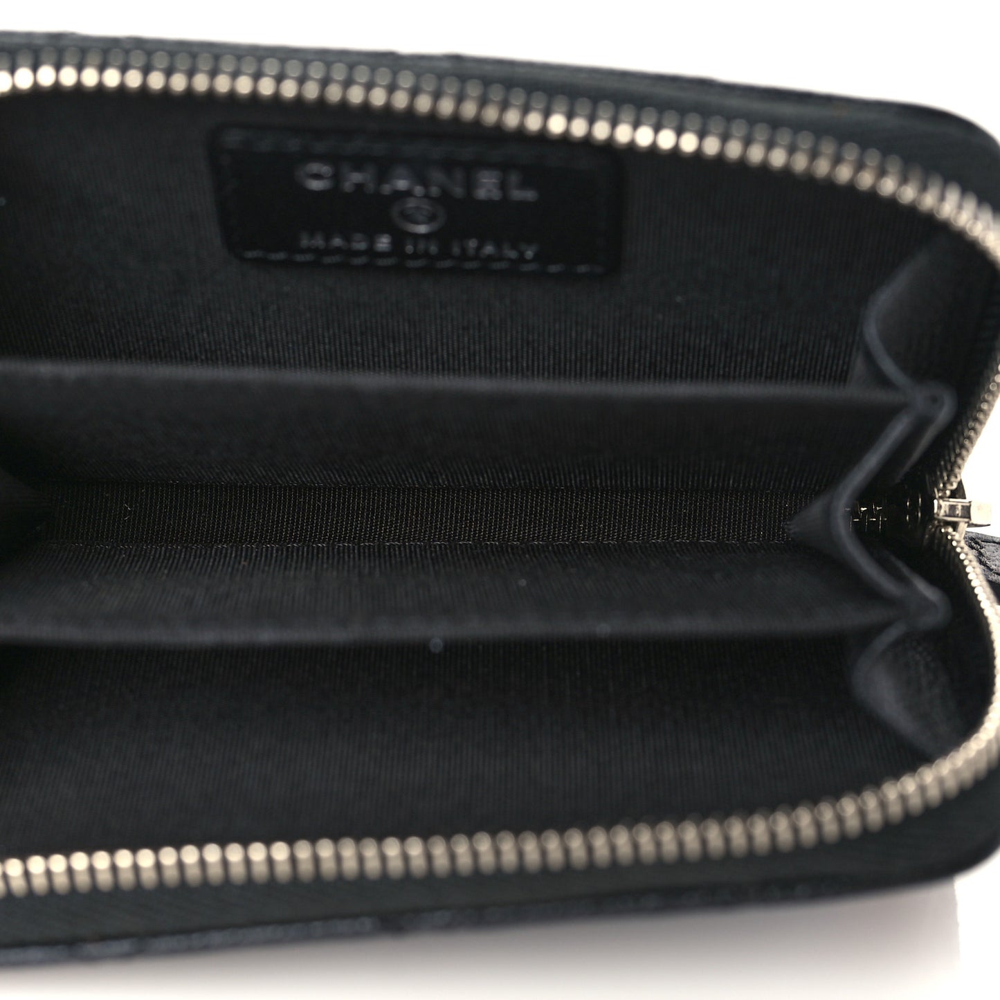 Caviar Quilted Diamond CC Zip Around Coin Purse Black