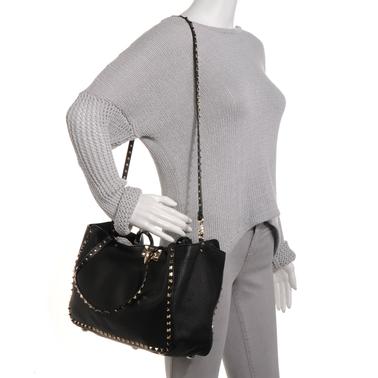 Pebbled Calfskin Medium Rockstud Tote Black