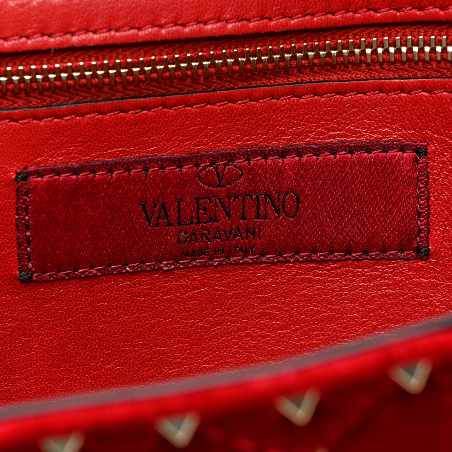 Velvet Rockstud Spike Wallet on Chain Rosso Valentino