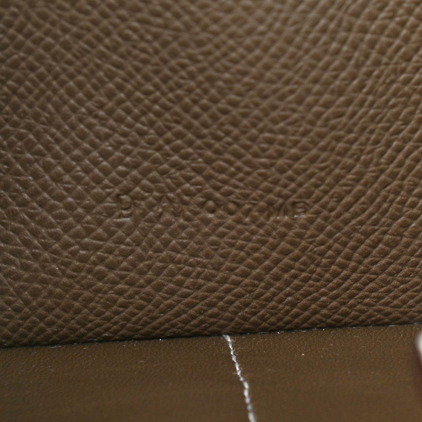 Epsom Kelly Longue Wallet Etoupe