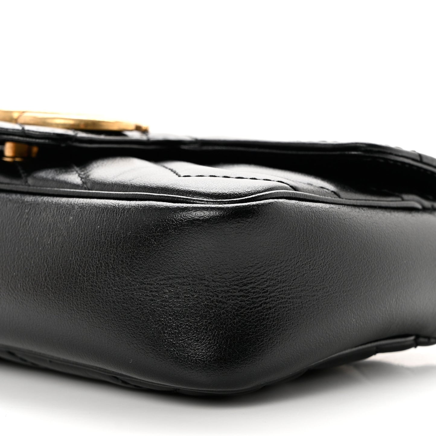Calfskin Matelasse Super Mini GG Marmont Shoulder Bag Black