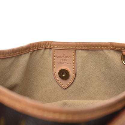 Louis Vuitton Monogram Galliera PM 6 of 16
