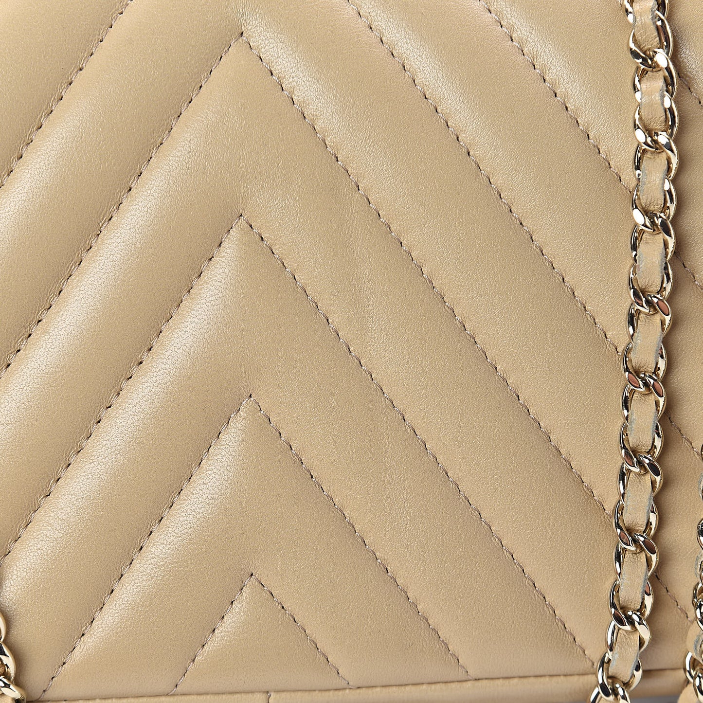 Lambskin Chevron Quilted Small Single Flap Light Beige