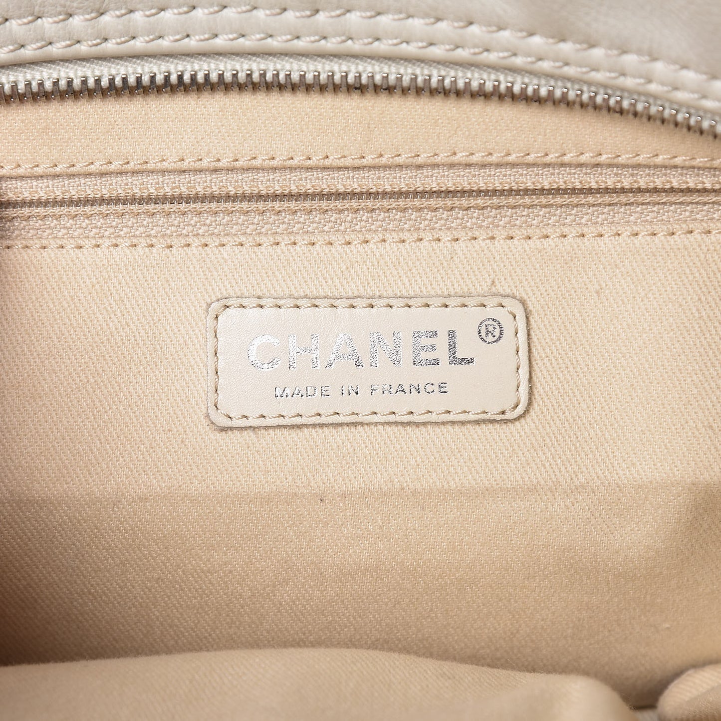 Calfskin Large Diamond Stitch Tote White