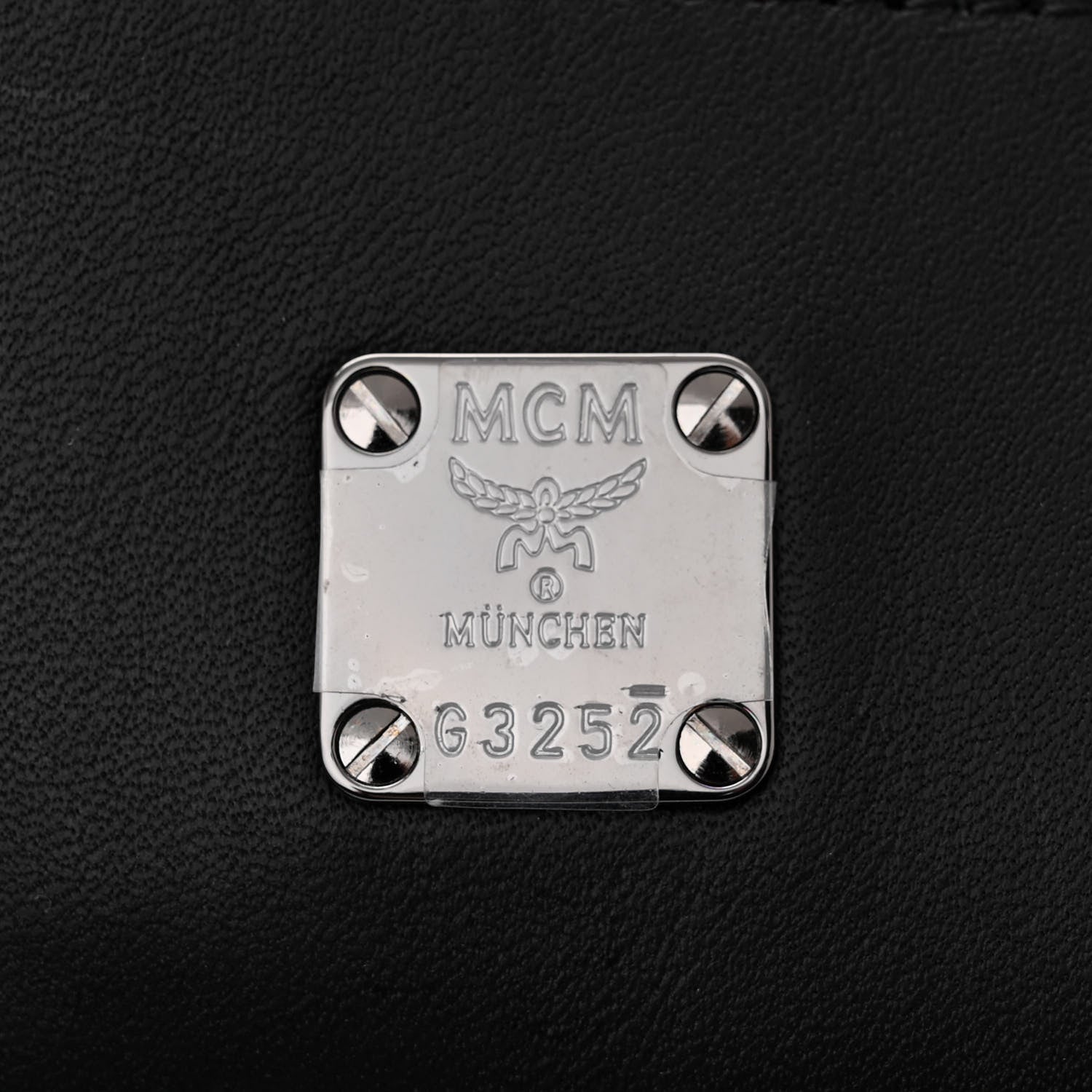 MCM Metallic Visetos Medium Kira North South Shopper Tote Scooter Red 7 of 11