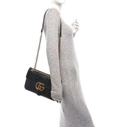 Gucci Calfskin Matelasse Medium GG Marmont Shoulder Bag Black 2 of 10