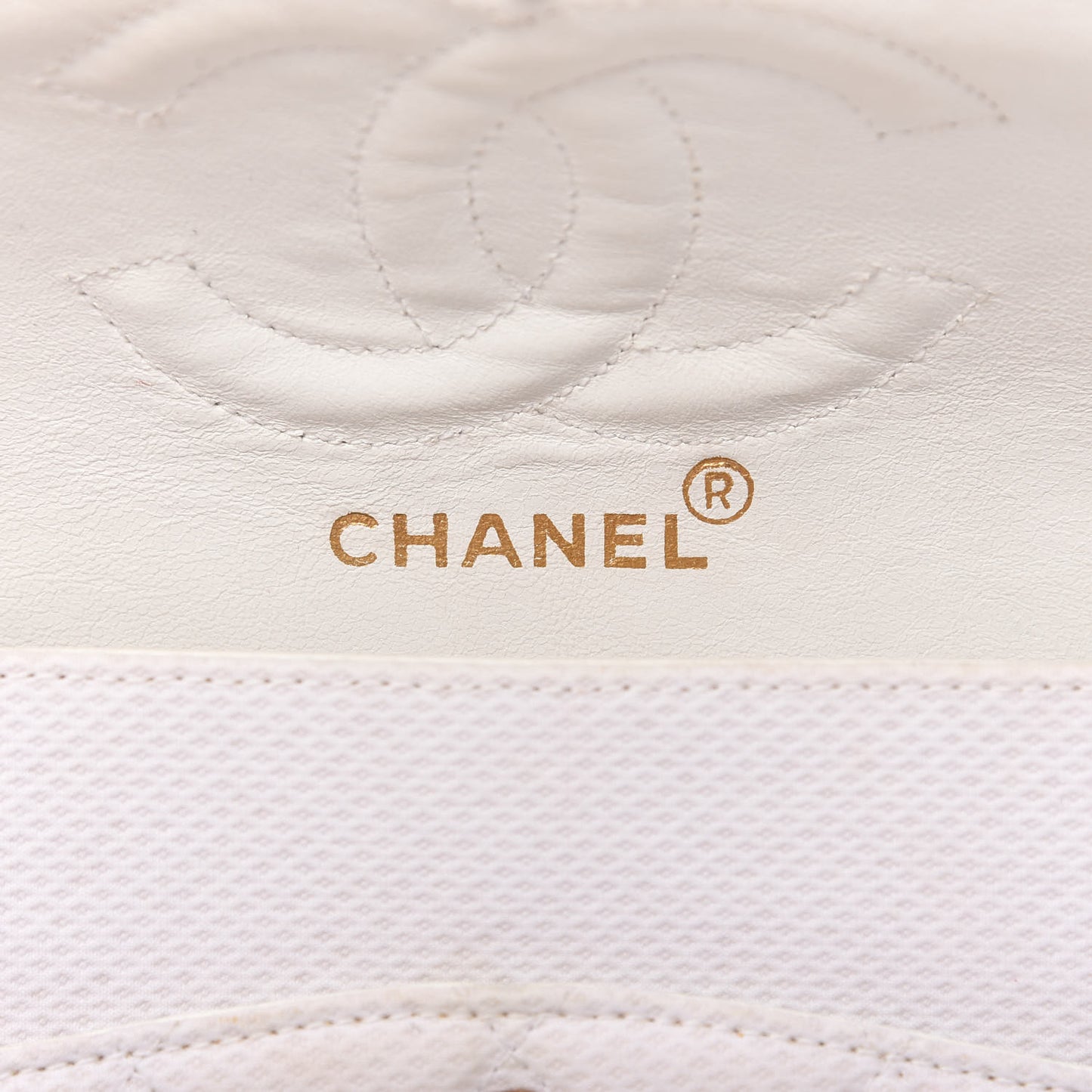 Neoprene Quilted Medium Double Flap White