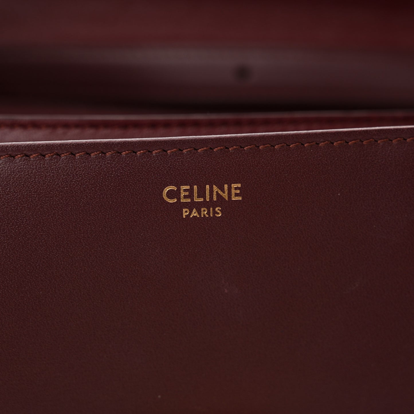 Box Calfskin Medium Classic Box Flap Bag Burgundy