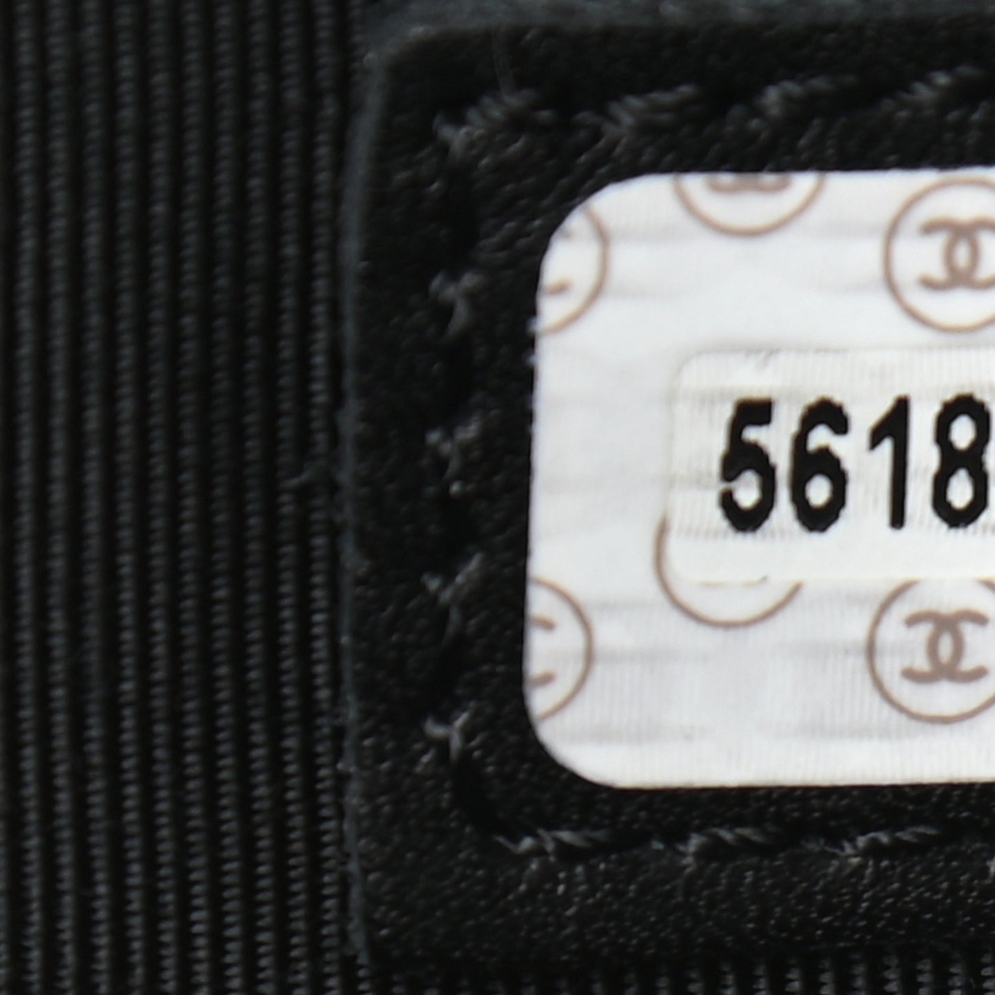 Caviar CC Shoulder Bag Black