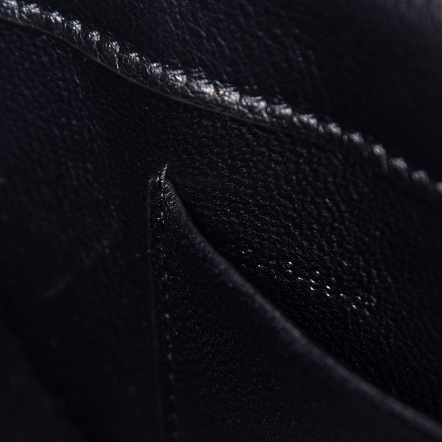 Calfskin Small Nile Bracelet Minaudiere Bag Black