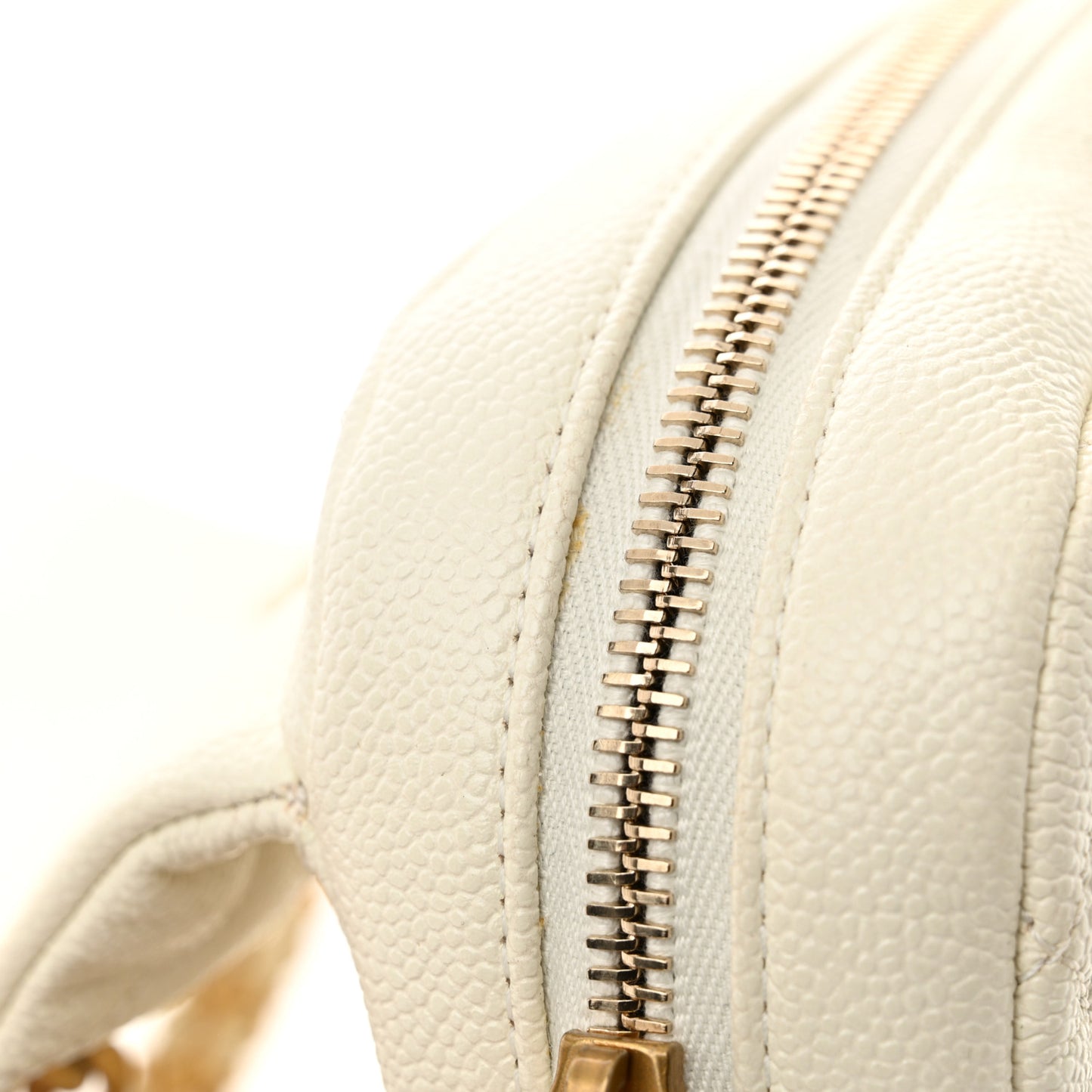 Shiny Caviar Quilted Chain Melody Backpack White