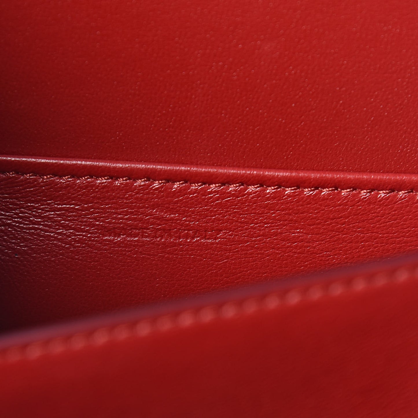 Box Calfskin Teen Classic Box Flap Bag Red