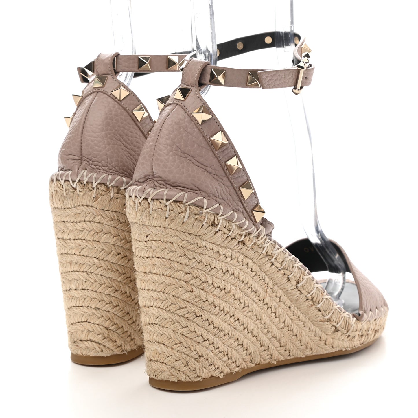 Grained Calfskin Rockstud Ankle Strap Espadrille 15/105mm Wedge Sandals 38 Poudre Natural