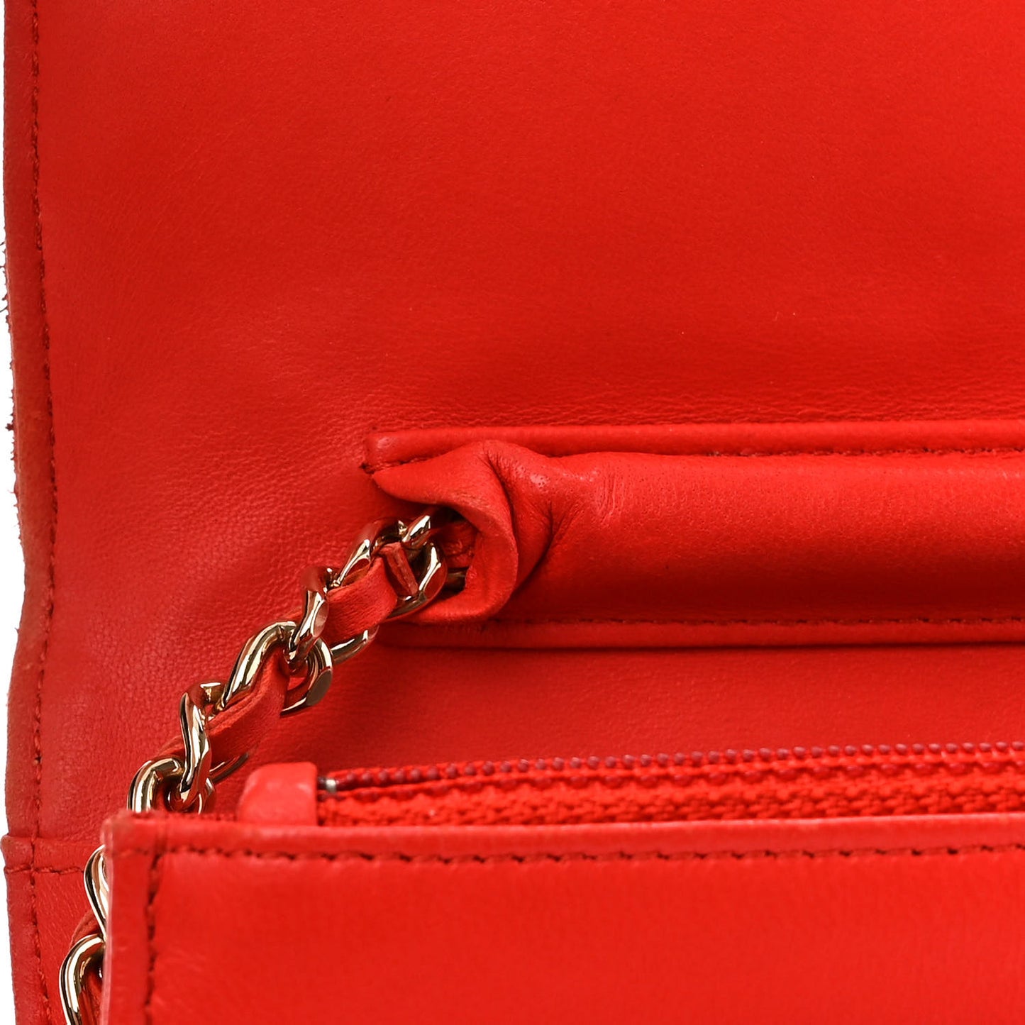 Lambskin Quilted Wallet On Chain WOC Red