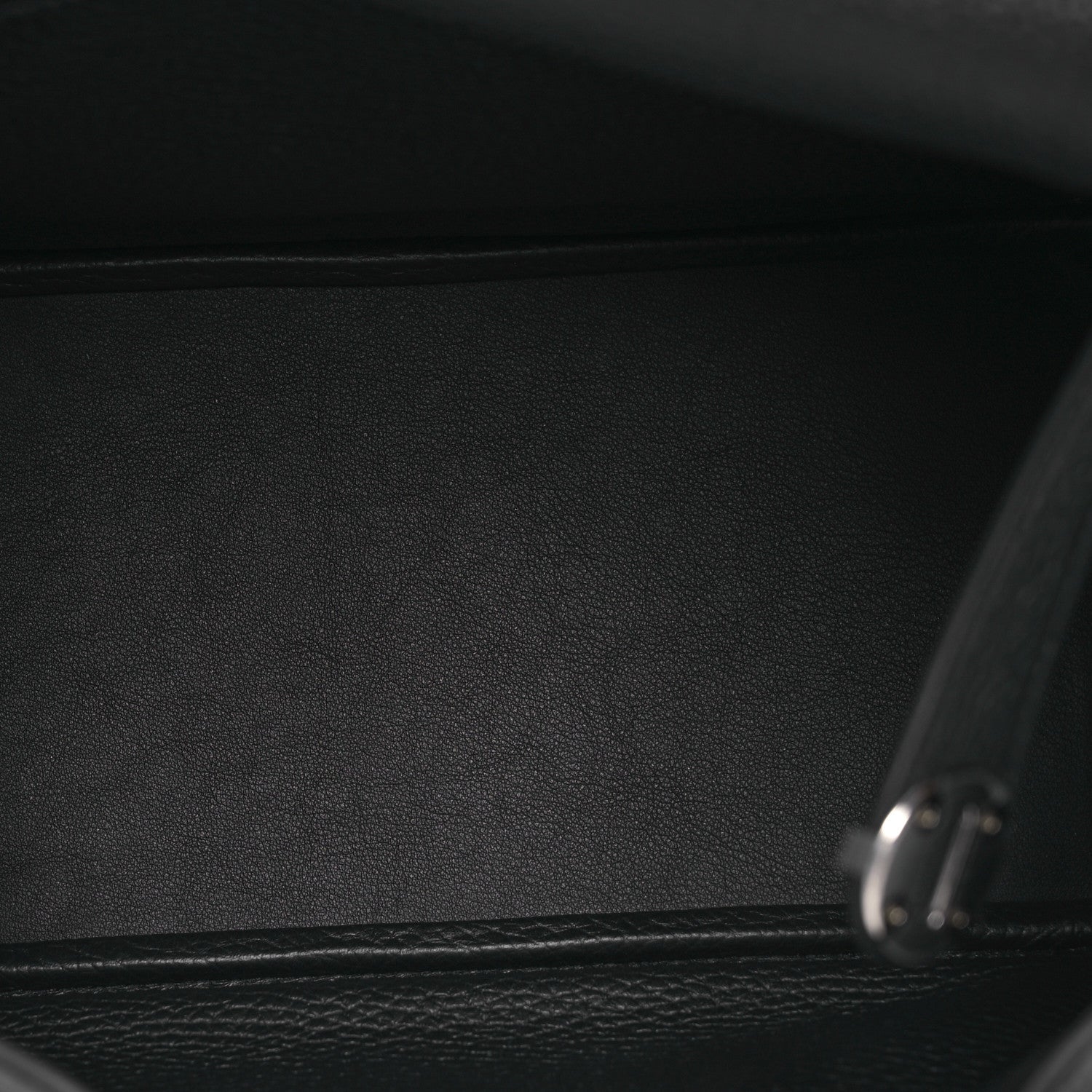 Hermes Taurillon Clemence Lindy 26 Black 5 of 12