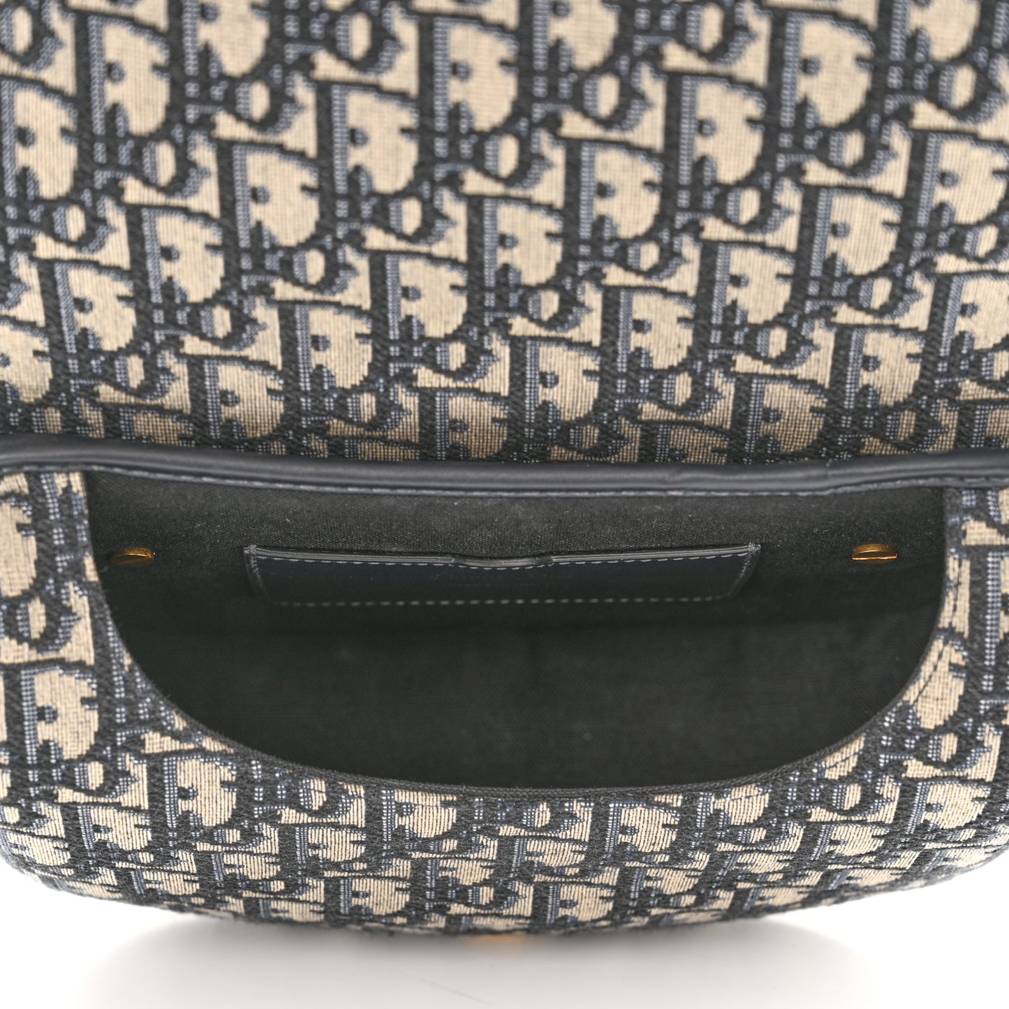 Oblique Medium Bobby Flap Blue