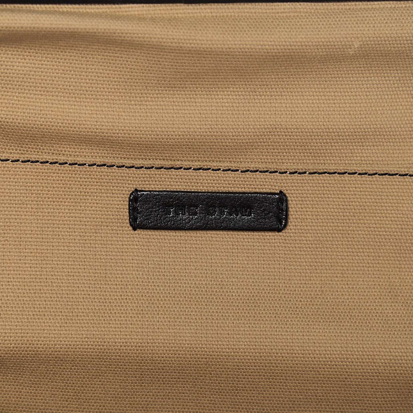 Calfskin Quilted Stam Black