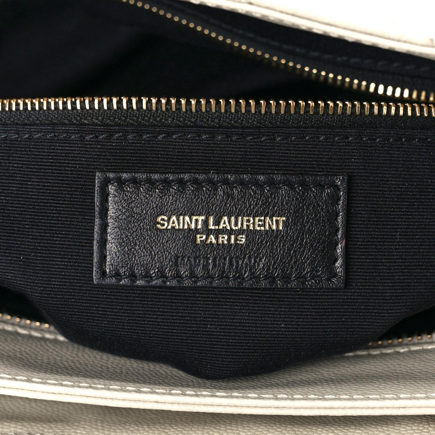 Grain de Poudre Matelasse Chevron Medium Tribeca Shopping Bag Crema Soft