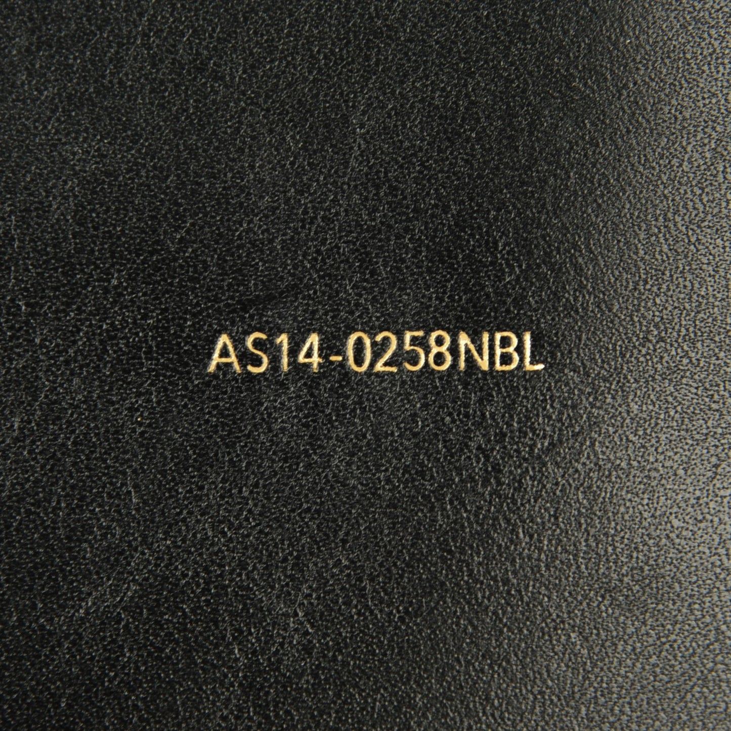 3.1 Calfskin Medium Wednesday Boston Black