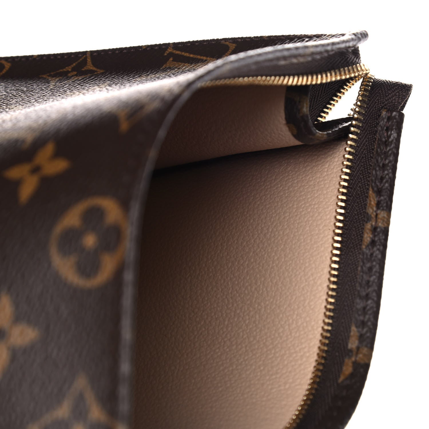 Louis Vuitton Monogram Toiletry Pouch 19 12 of 13
