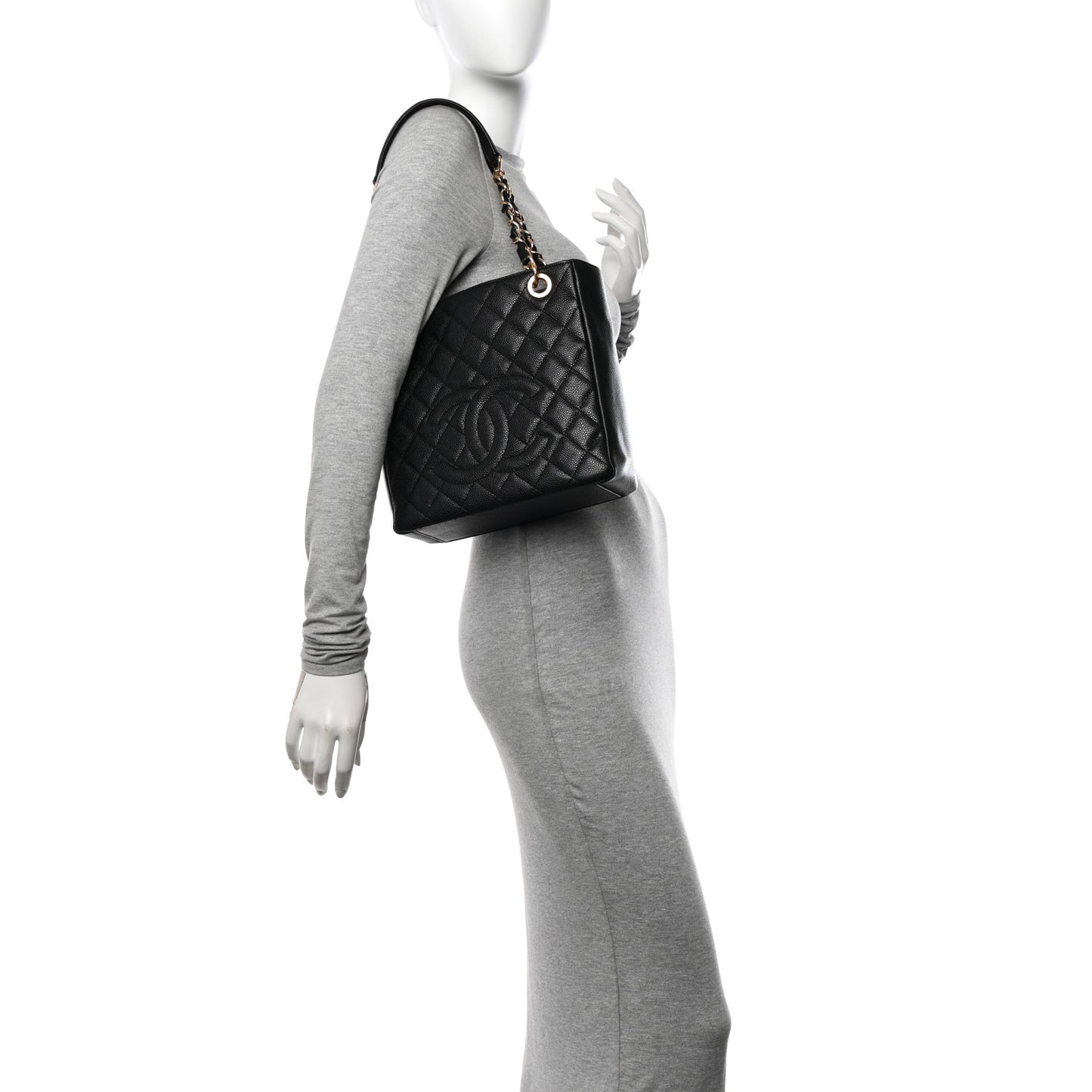 Caviar Quilted Petit Shopping Tote PST Black