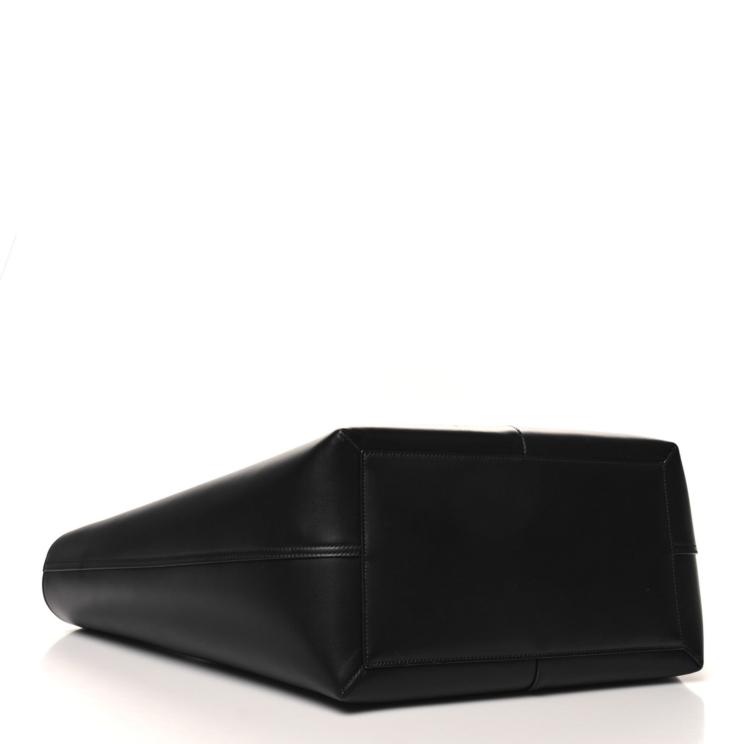 Saint Laurent Smooth Calfskin Maxi Trapezoid Shopping Tote Black 5 of 11