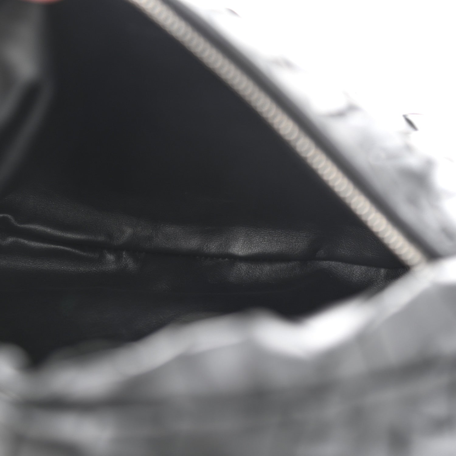 Bottega Veneta Nappa Intrecciato Teen Jodie Hobo Black 5 of 10