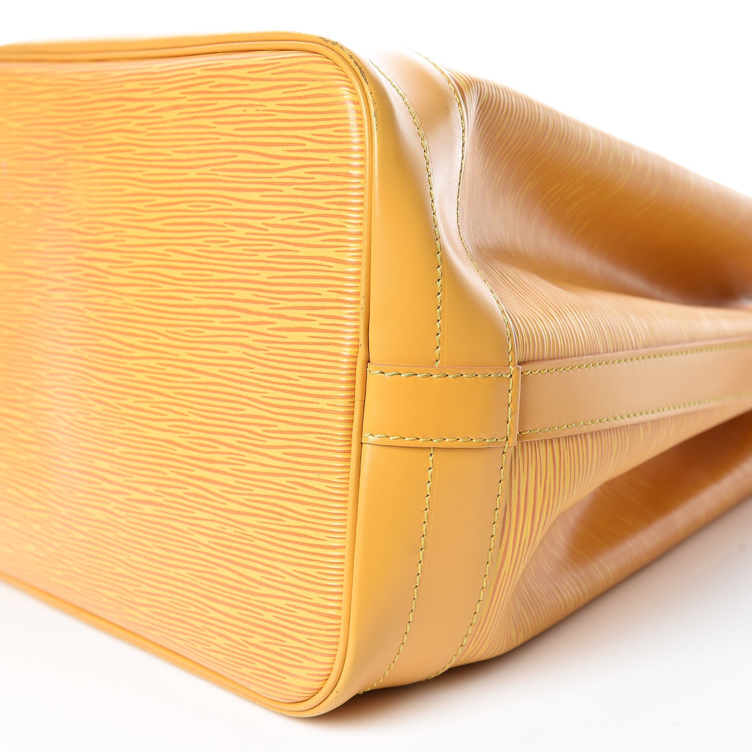 Louis Vuitton Epi Noe Tassil 6 of 12
