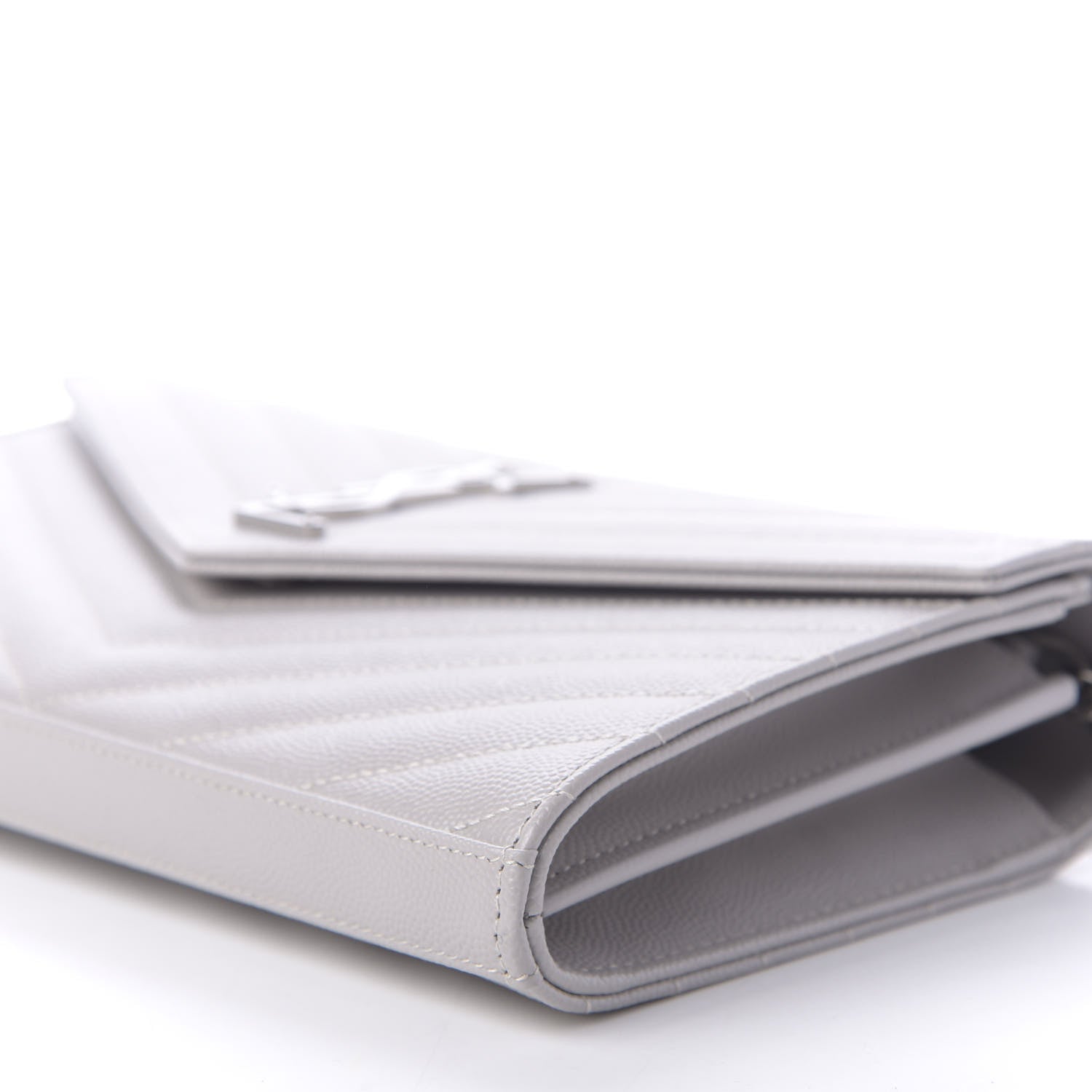 Saint Laurent Grain De Poudre Matelasse Chevron Monogram Chain Wallet Light Grey 9 of 9