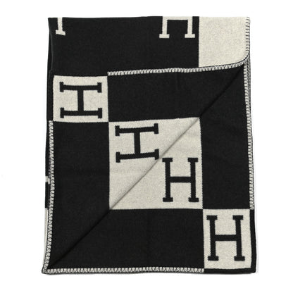 Hermes Wool Cashmere Avalon Blanket Ecru Gris Fonce 2 of 3