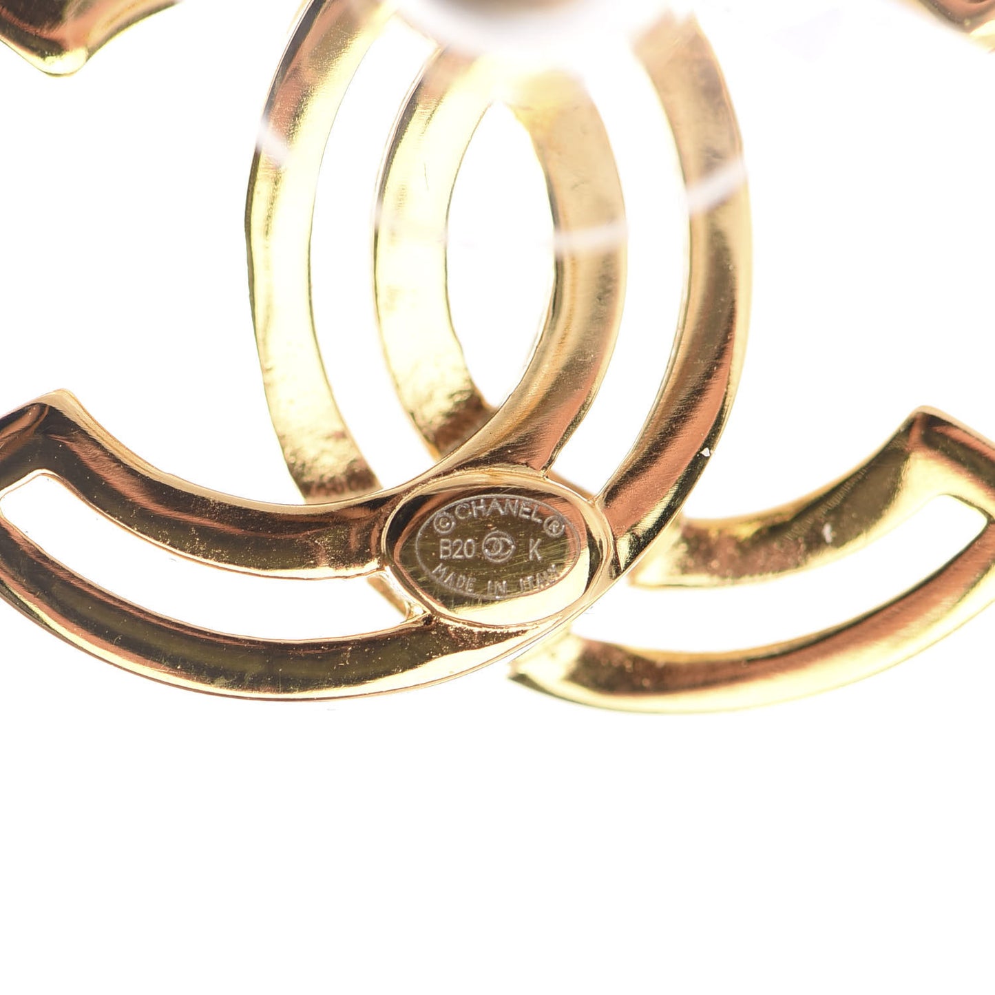 Metal Obazine CC Earrings Gold