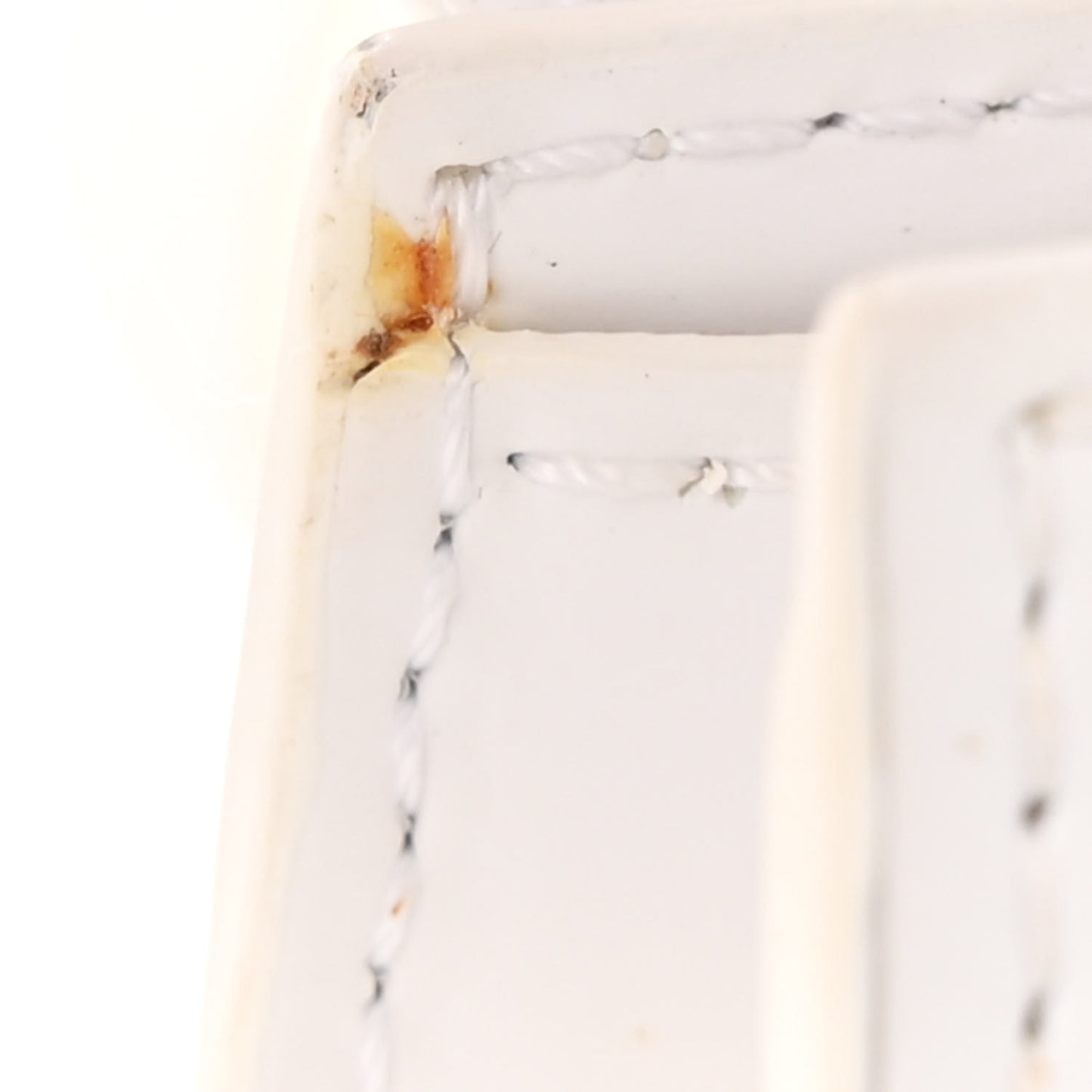 Smooth Calfskin Le Chiquito White