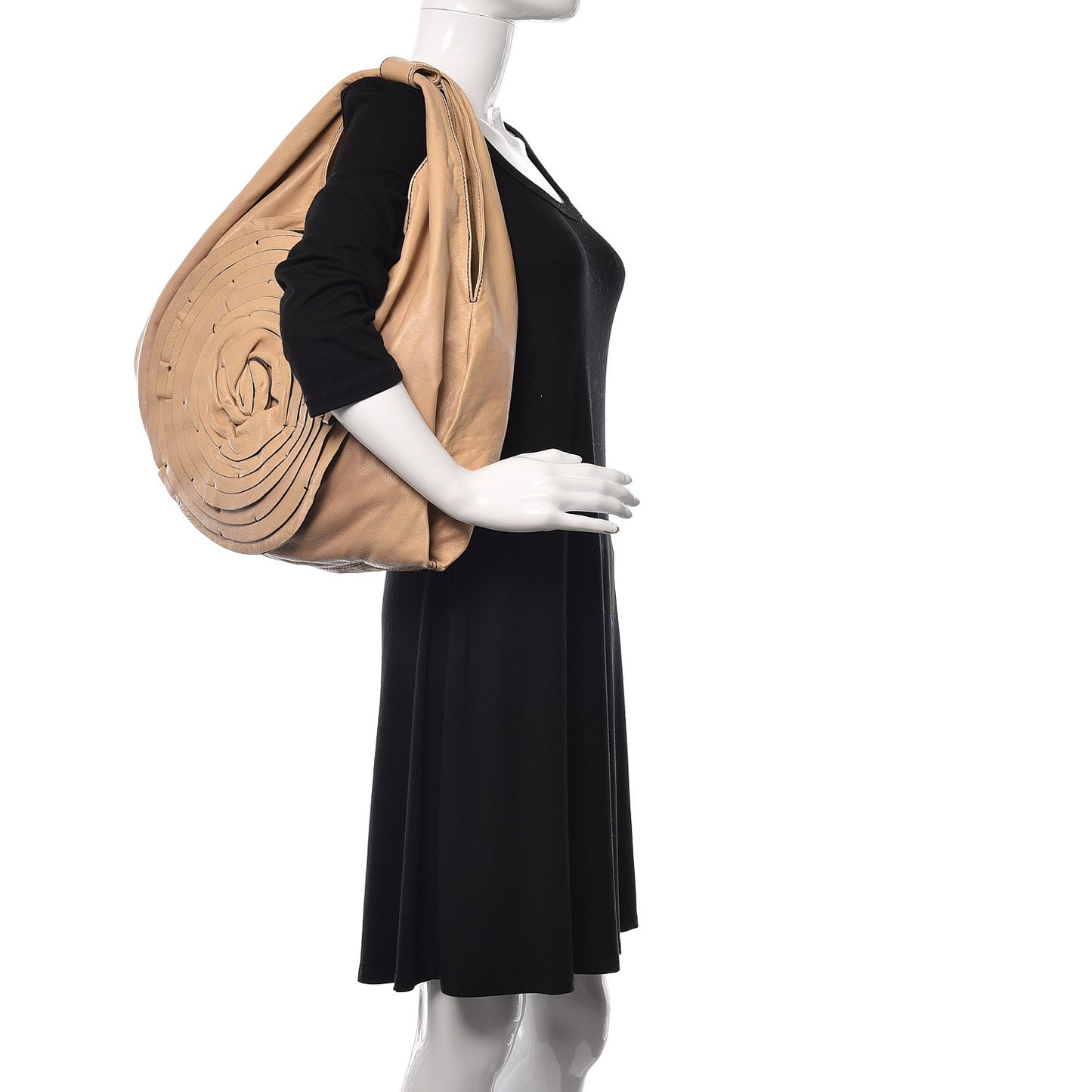 Nappa Petale Rose Hobo Beige