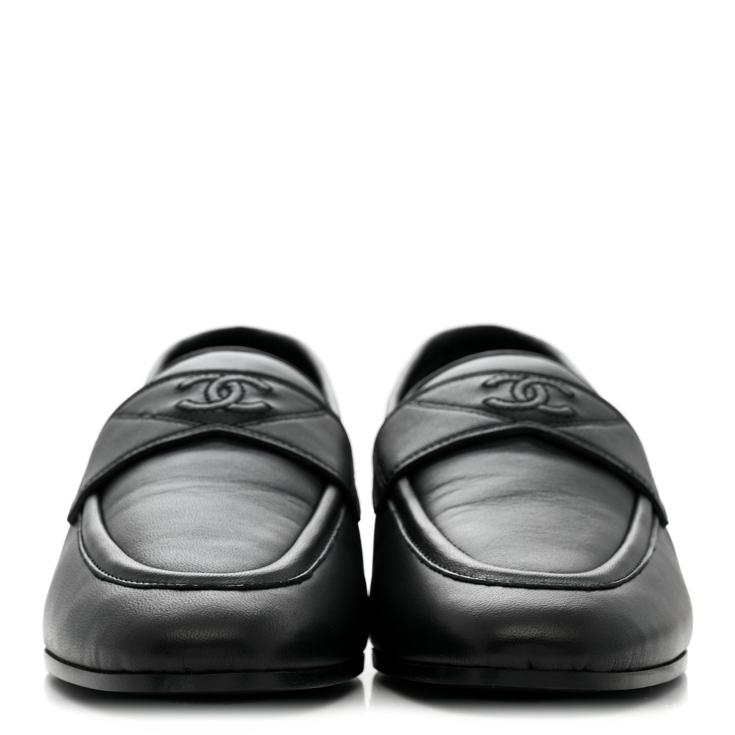 Lambskin Womens Stitched CC Loafers 35 Black