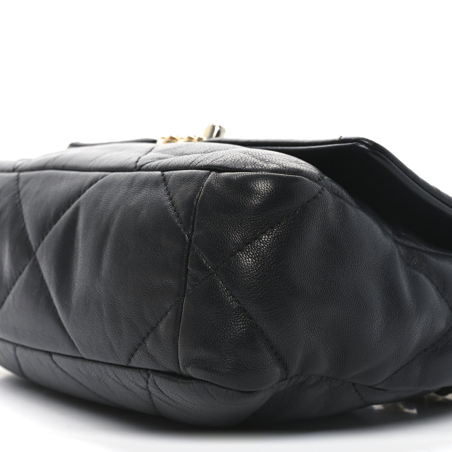 Lambskin Quilted Medium Chanel 19 Flap Black