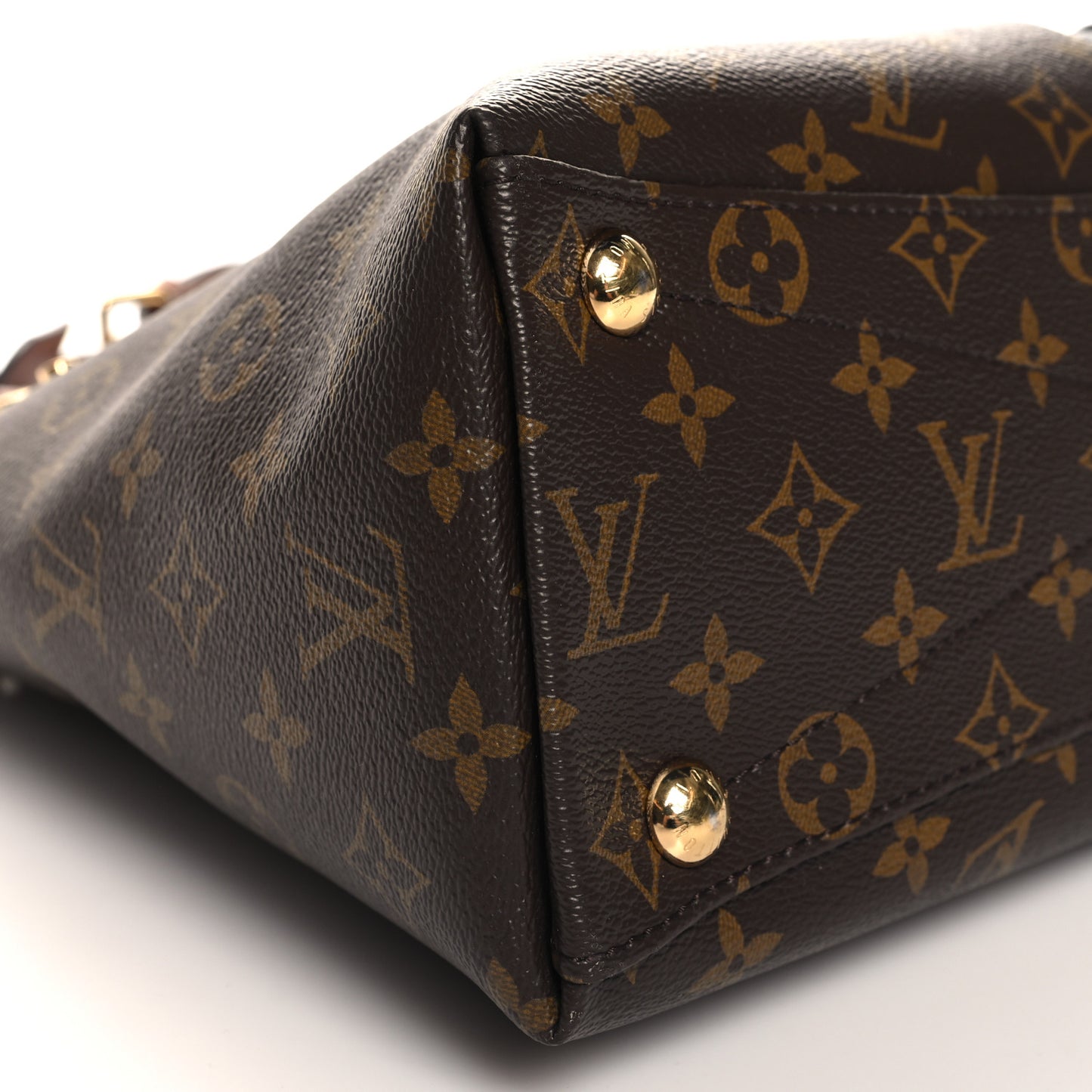 Monogram V Tote MM Black