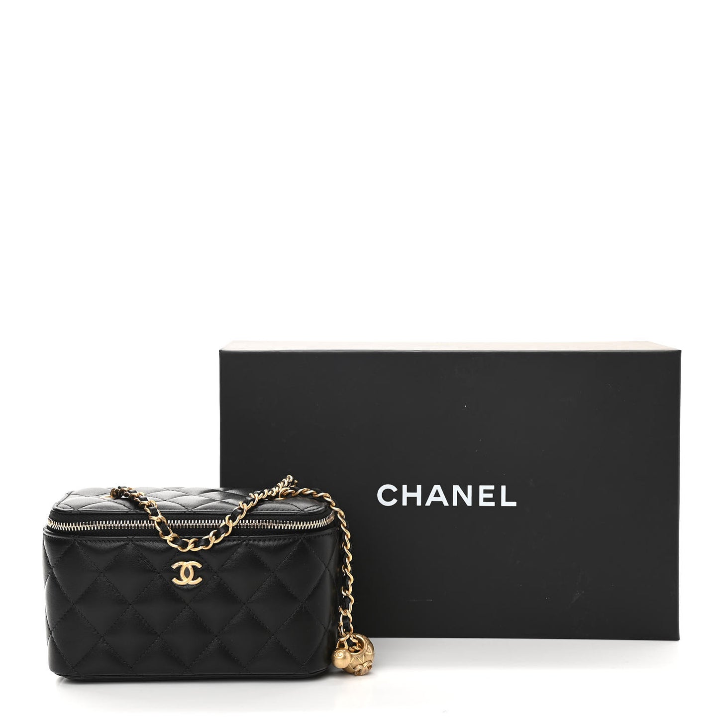 Lambskin Quilted Pearl Crush Small Vanity Case With Chain Black