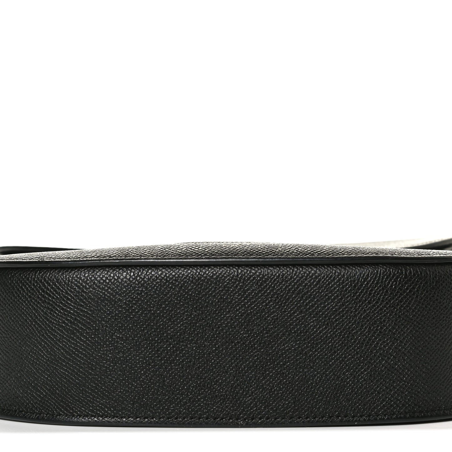 Grained Calfskin Medium Trotteur Black