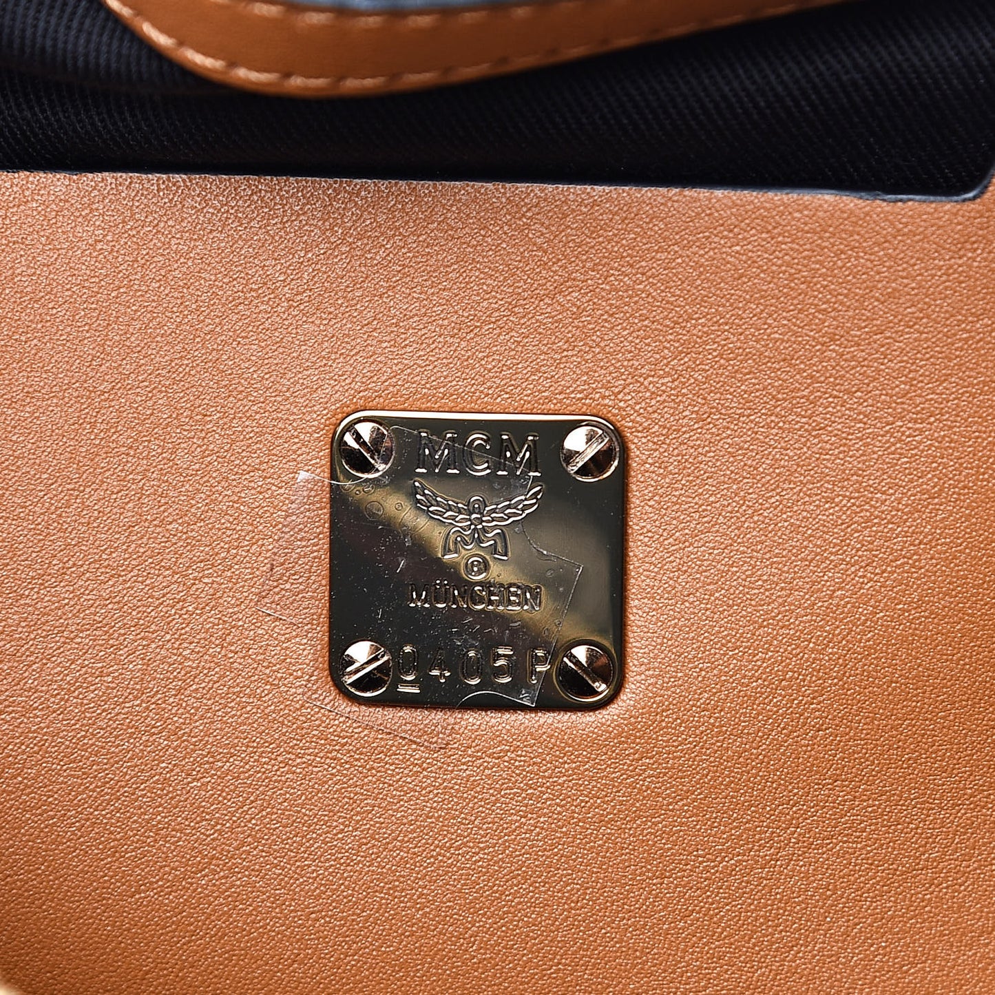 Calfskin Visetos Ottomar Messenger Cognac