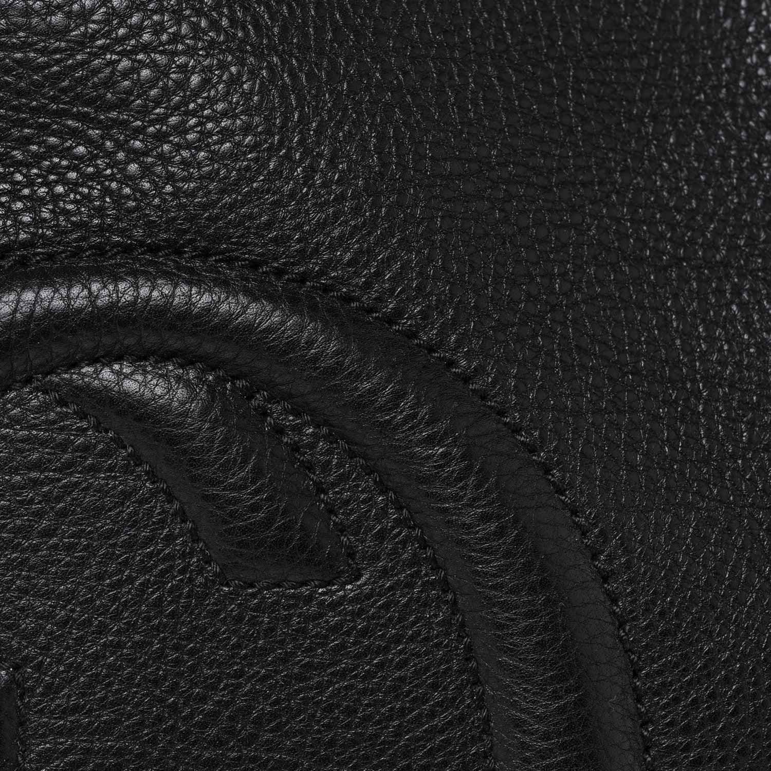 Gucci Pebbled Calfskin Medium Soho Chain Shoulder Bag Black 8 of 14