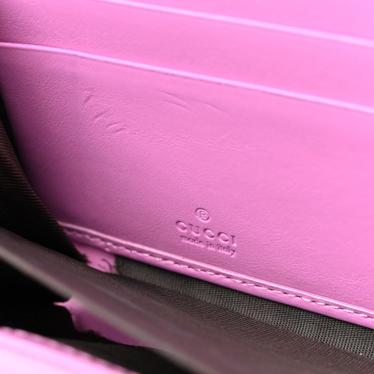 Calfskin Matelasse GG Marmont Zip Around Wallet Candy Mousse