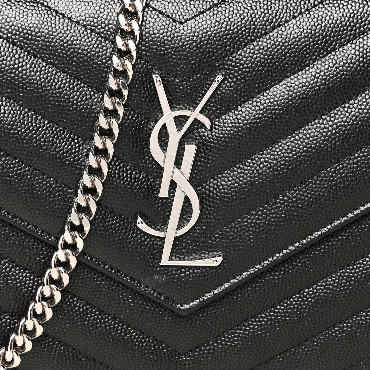 Grain De Poudre Matelasse Chevron Monogram Chain Wallet Black